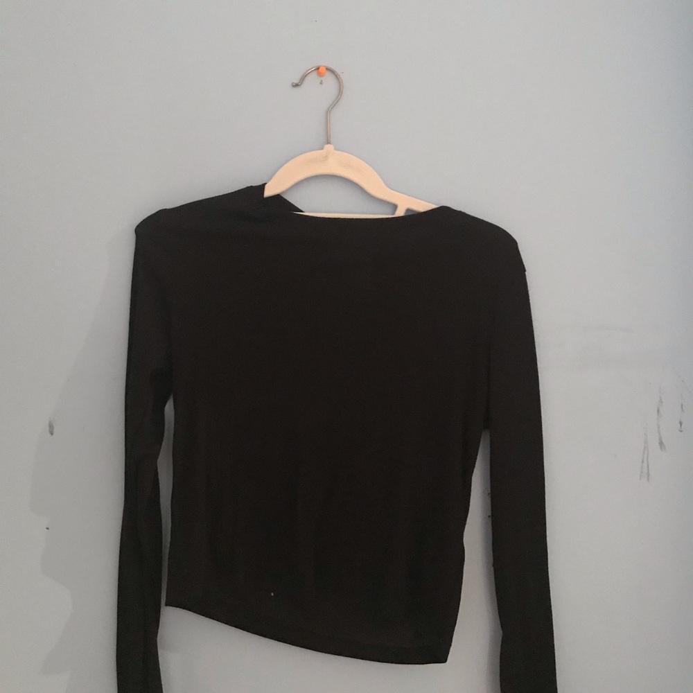 Right black top